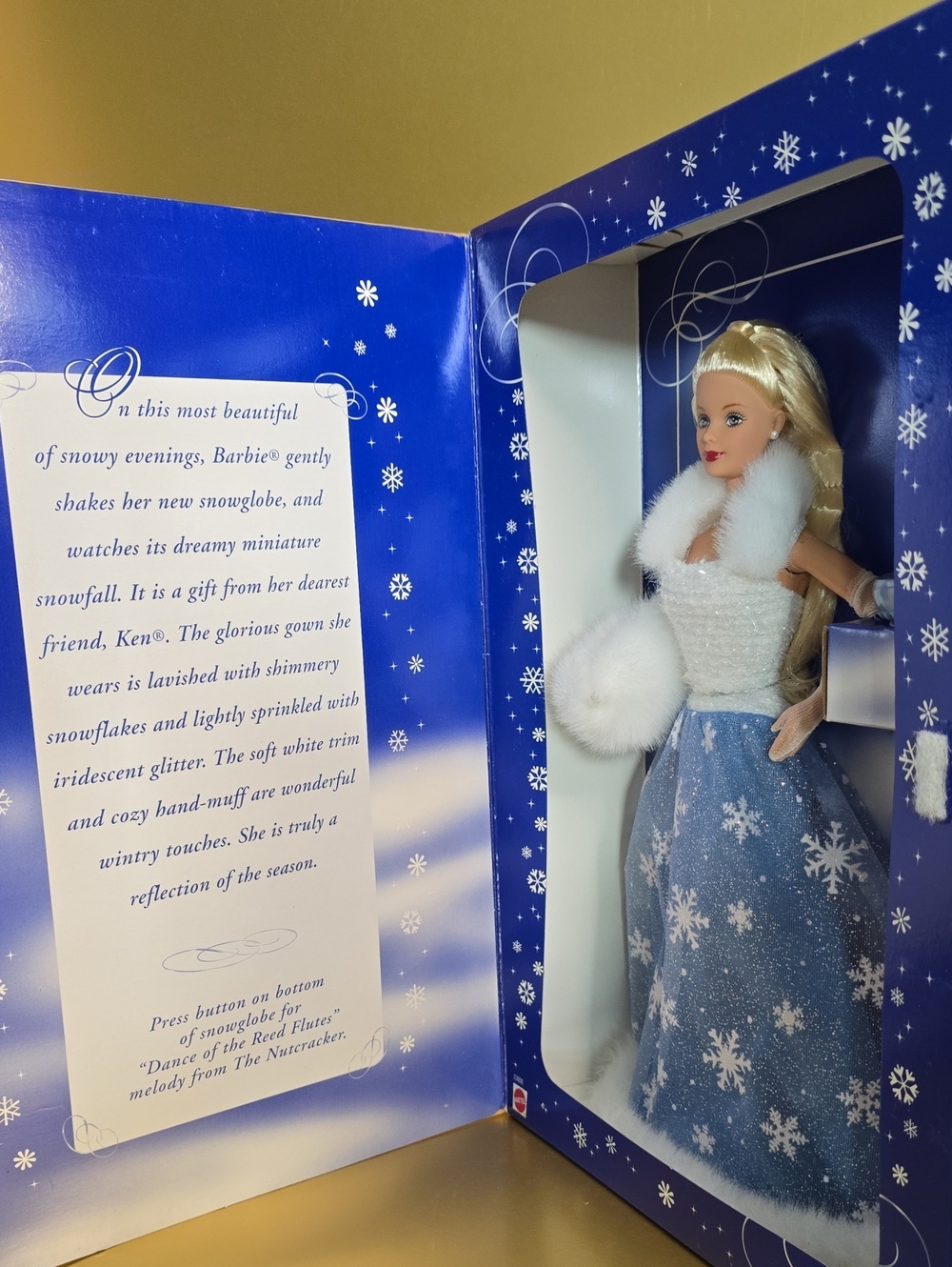 Snow Sensation Barbie - Special Edition Snowflake Holiday Doll with White Fur